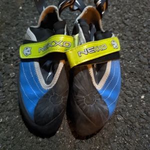 Evolv Nexxo Climbing Shoe